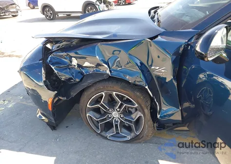 2025 Dodge Charger Daytona R/T Awd z USA, uszkodzony, nr VIN 2C3CDBCK5SR210195